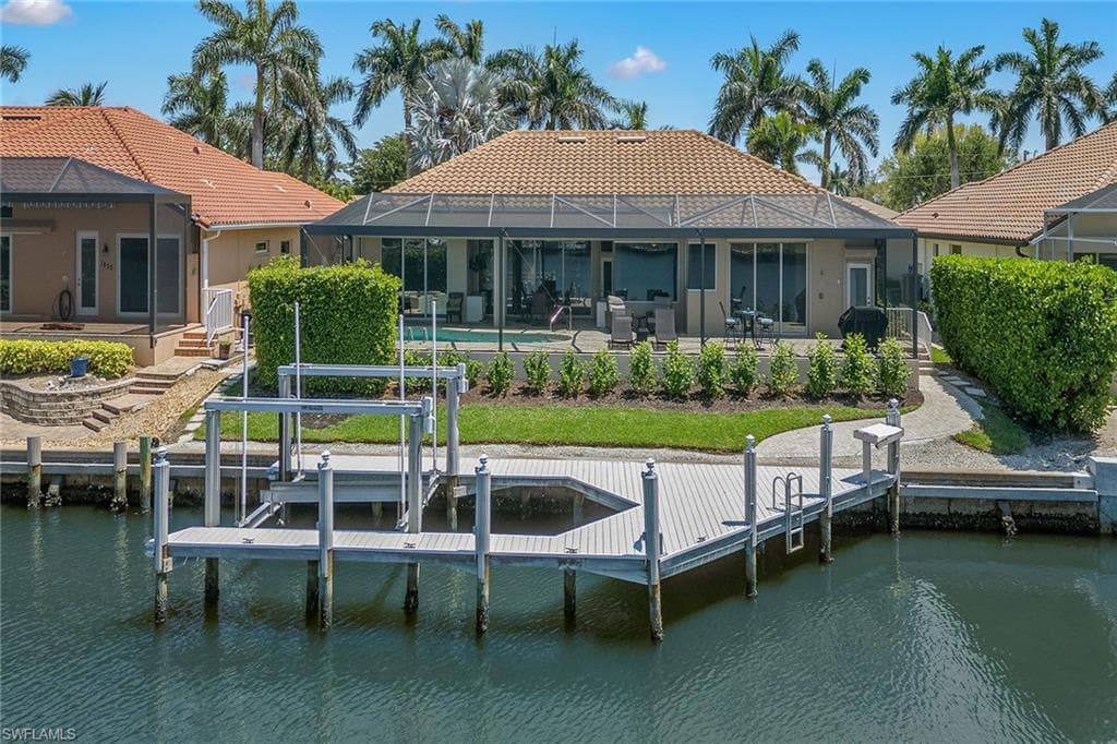 1824 Bahama Ave, Marco Island, FL 34145-40