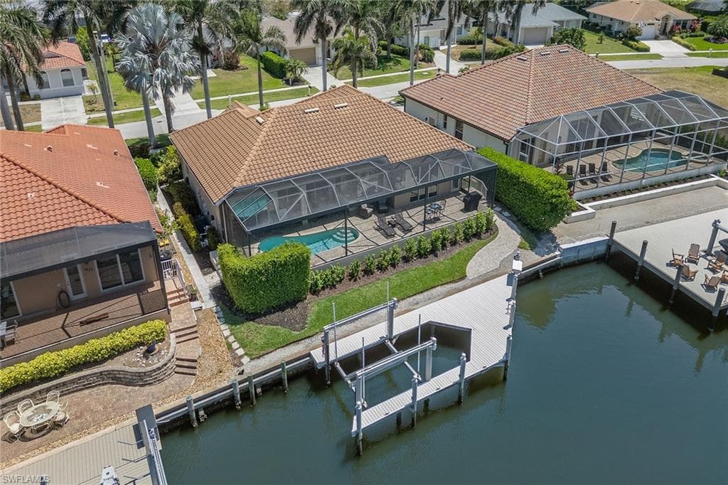 1824 Bahama Ave, Marco Island, FL 34145-49