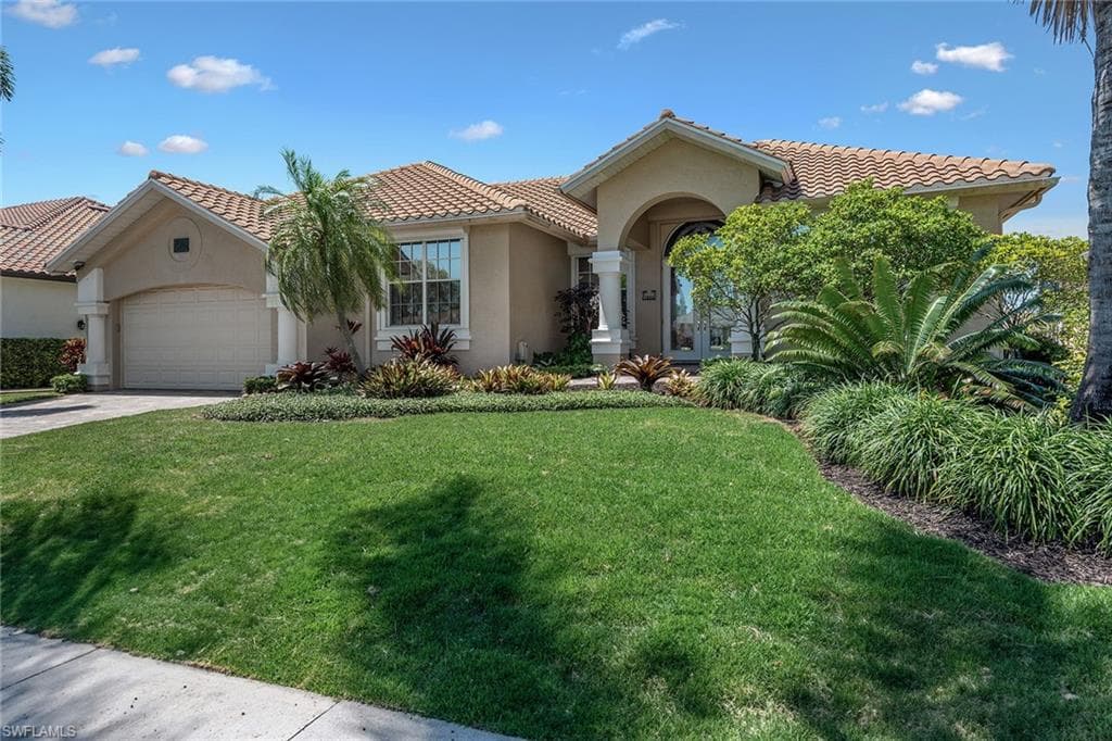 1824 Bahama Ave, Marco Island, FL 34145-5