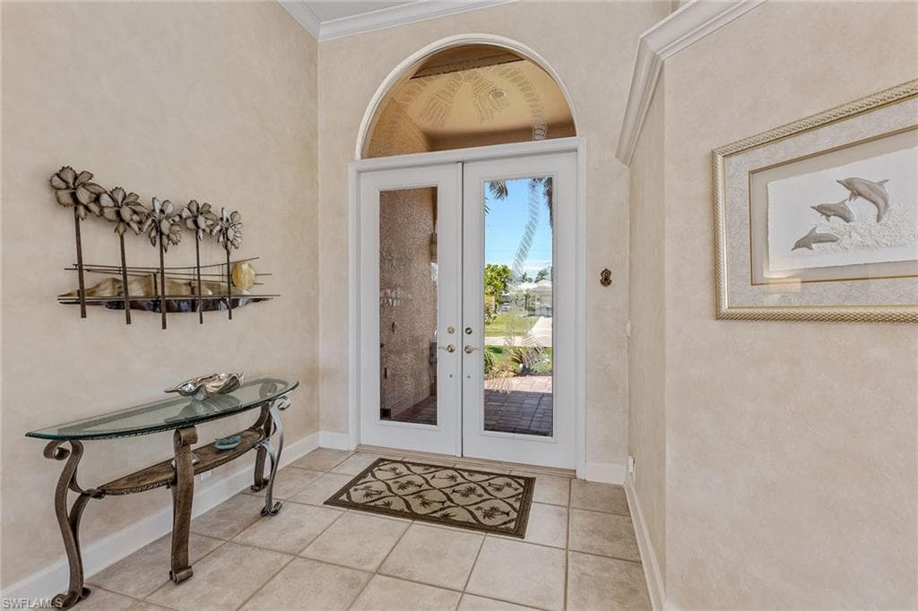 1824 Bahama Ave, Marco Island, FL 34145-6