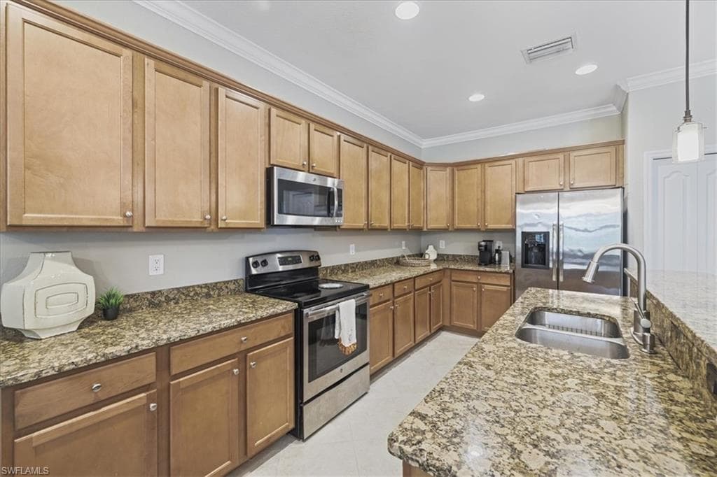 20333 Cypress Shadows Blvd, Estero, FL 33928-5