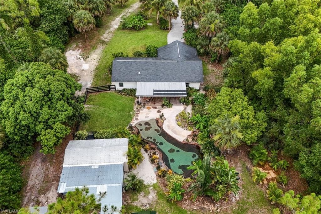 4710 1st Ave NW, Naples, FL 34119-27