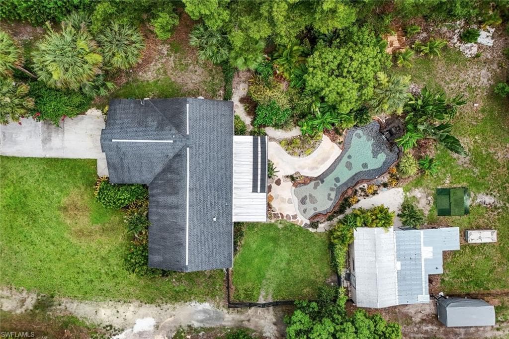 4710 1st Ave NW, Naples, FL 34119-28
