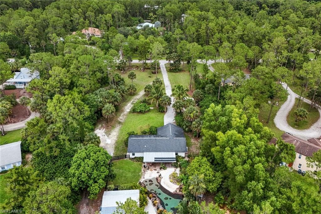 4710 1st Ave NW, Naples, FL 34119-29