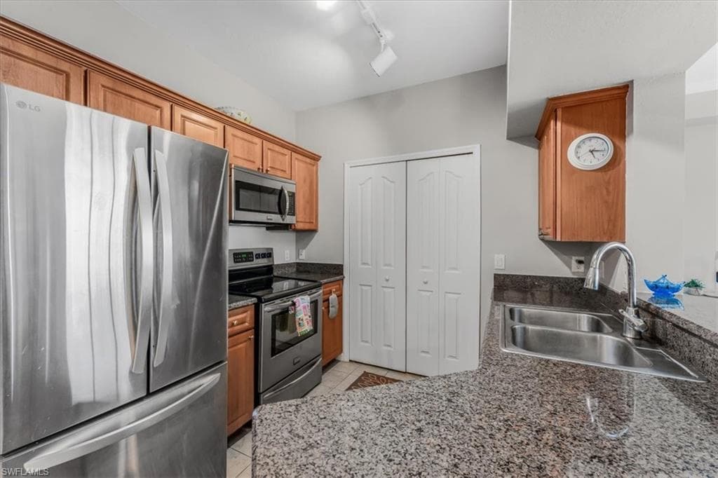 13010 Positano Cir 206, Naples, FL 34105-19