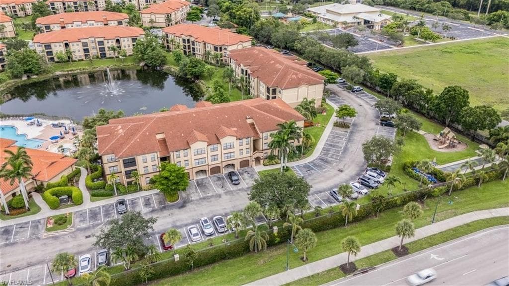 13010 Positano Cir 206, Naples, FL 34105-4