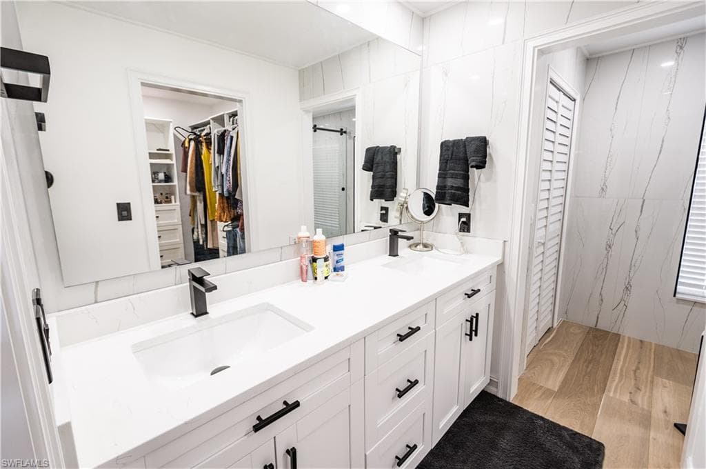 4924 20th Pl SW, Naples, FL 34116-14