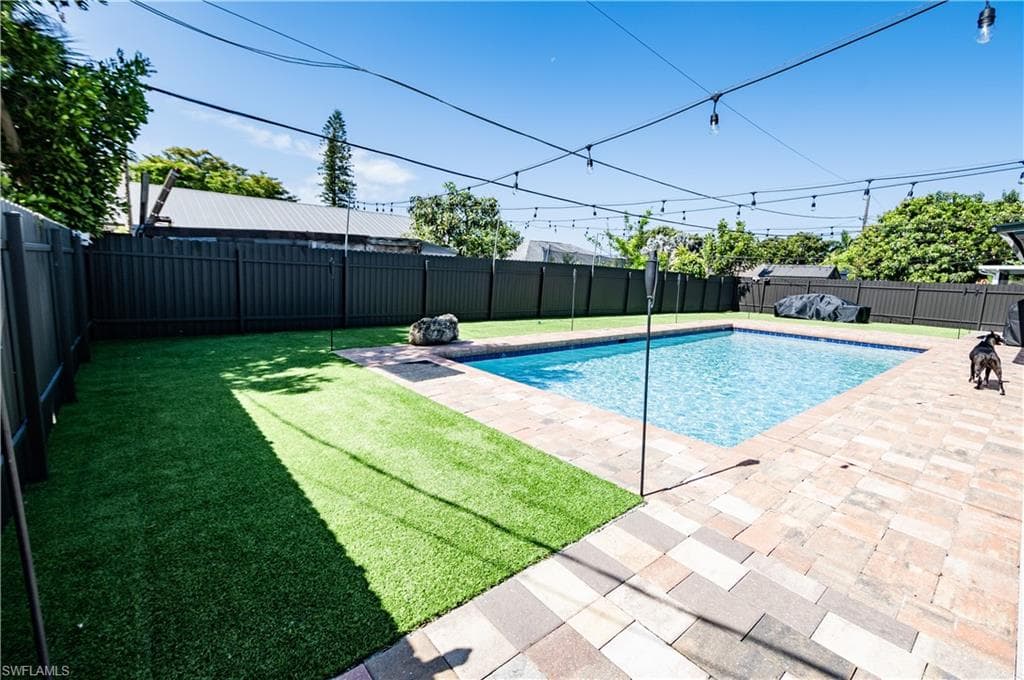 4924 20th Pl SW, Naples, FL 34116-23