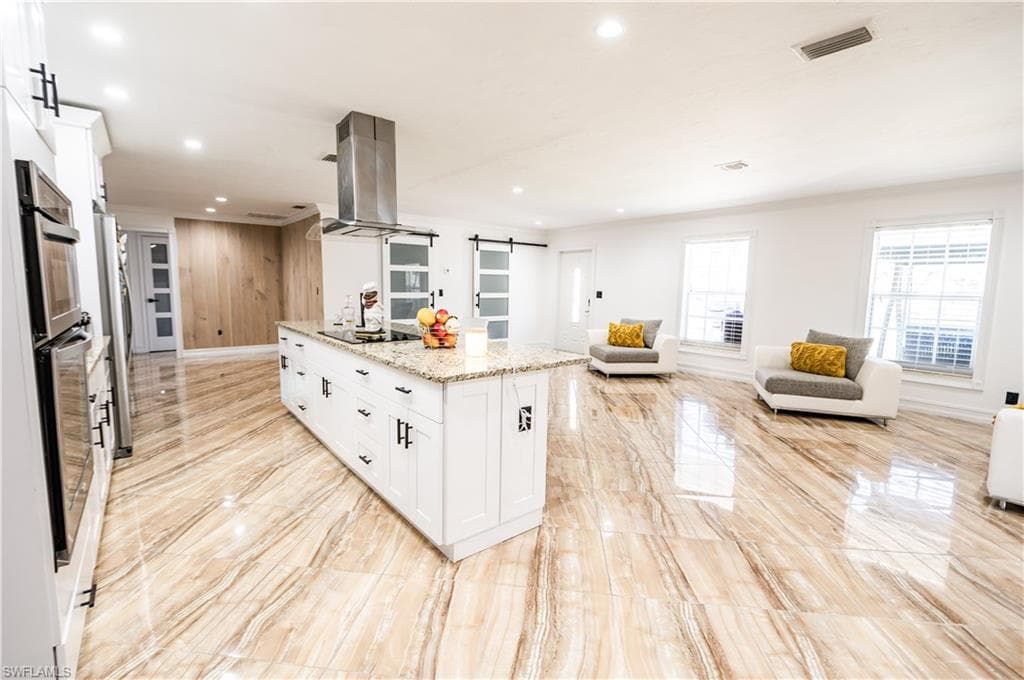 4924 20th Pl SW, Naples, FL 34116-4