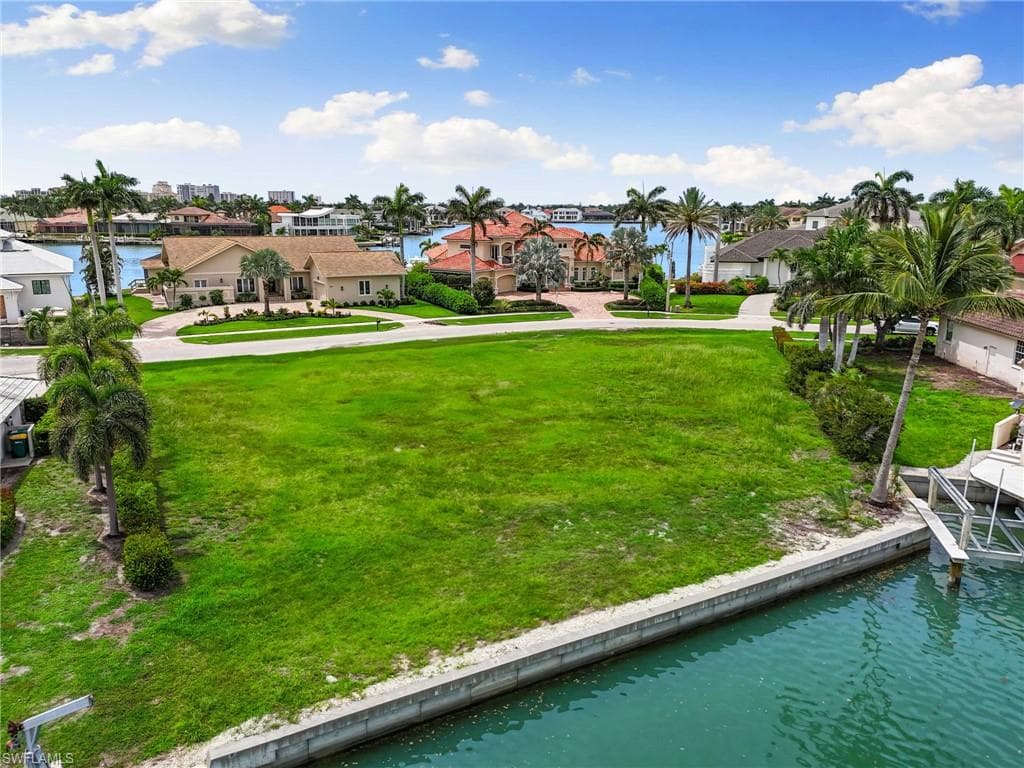 1331 Forrest Ct, Marco Island, FL 34145-11