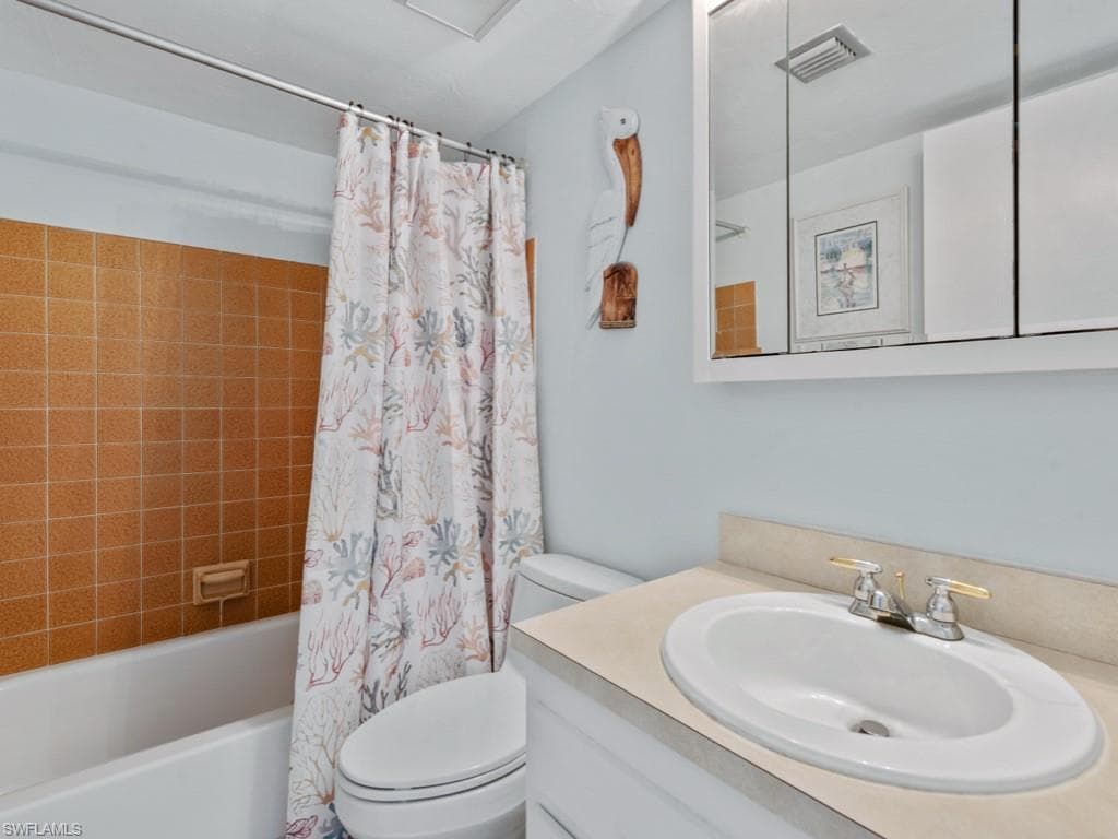 27 Greenbrier St 109, Marco Island, FL 34145-21