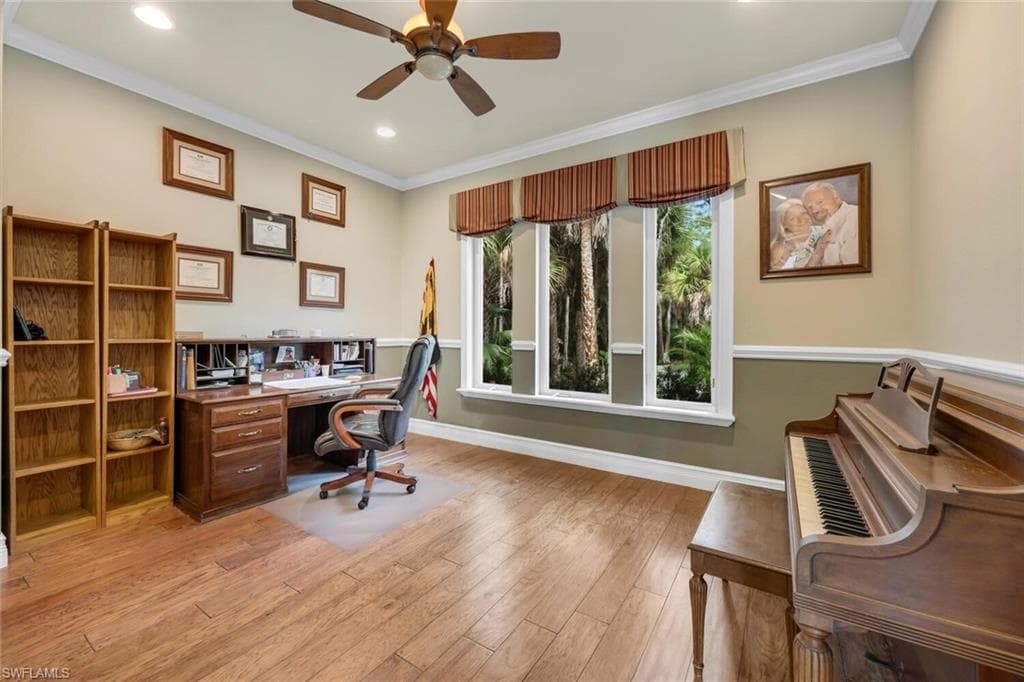 240 17th St SW, Naples, FL 34117-10