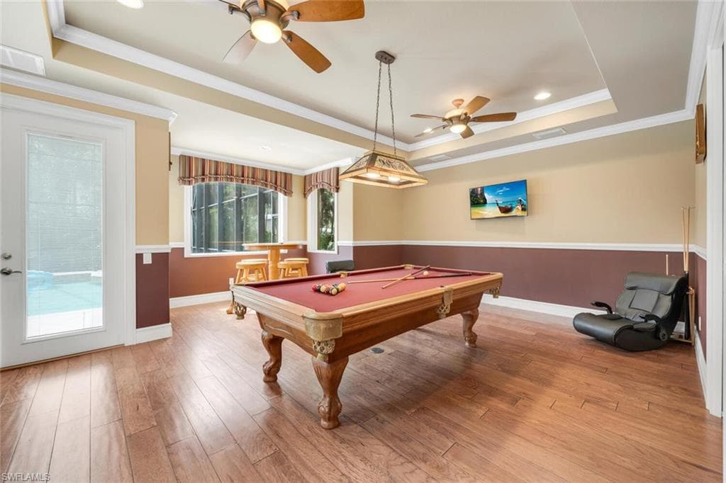 240 17th St SW, Naples, FL 34117-12