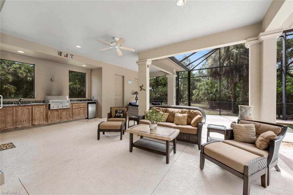 240 17th St SW, Naples, FL 34117-19