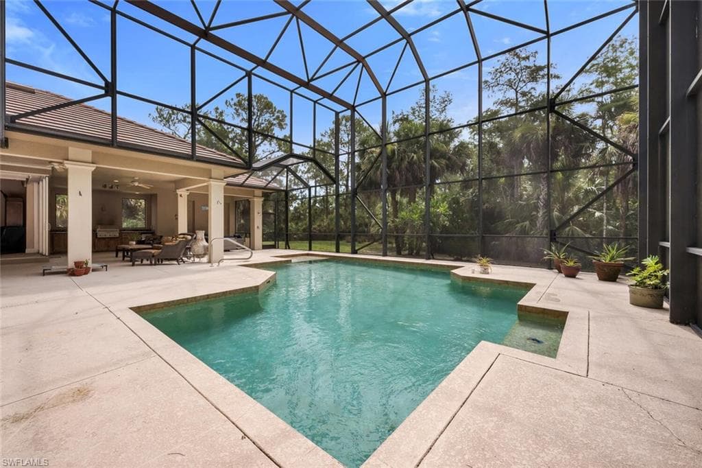 240 17th St SW, Naples, FL 34117-22