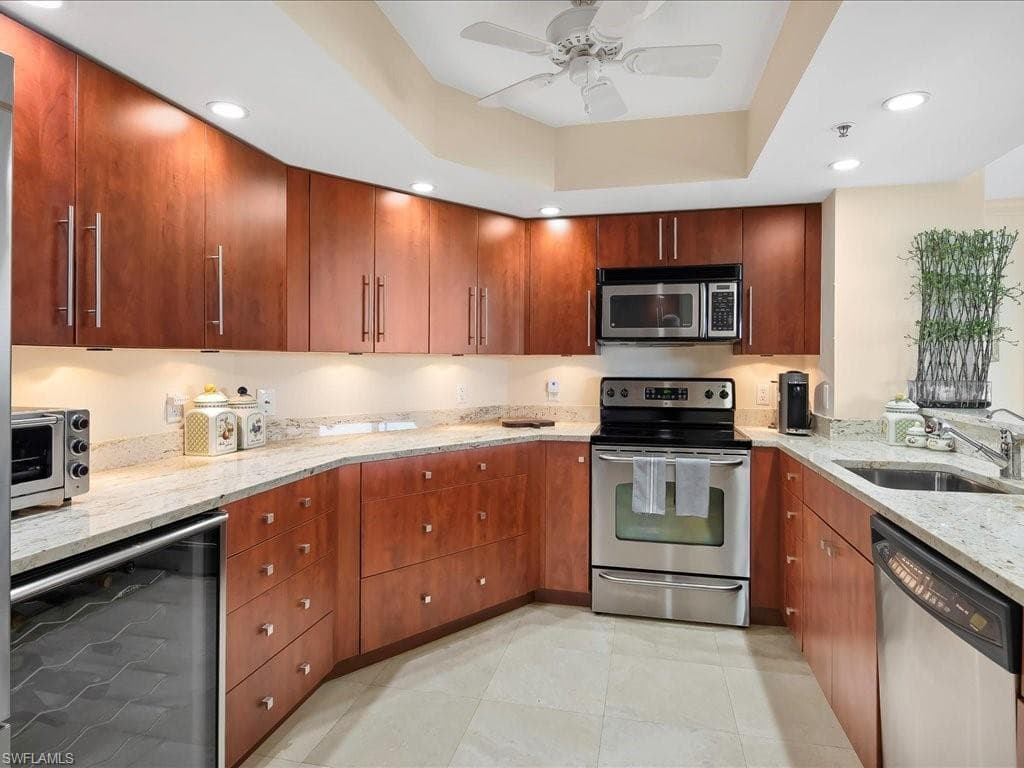 4651 Gulf Shore Blvd N 1605, Naples, FL 34103-14