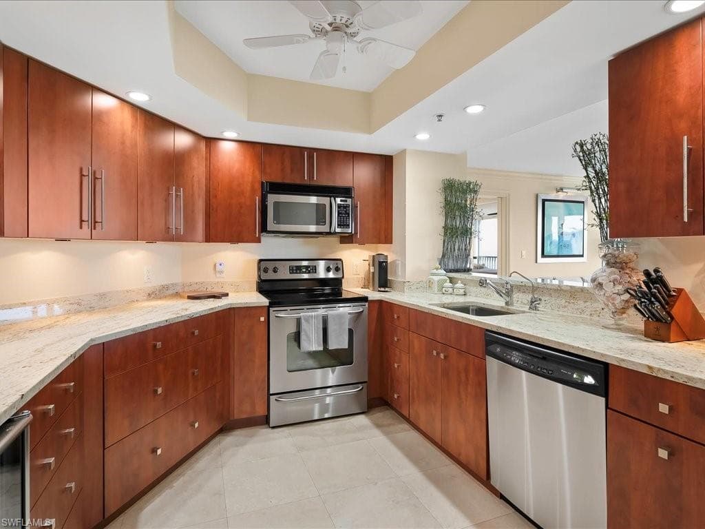4651 Gulf Shore Blvd N 1605, Naples, FL 34103-15