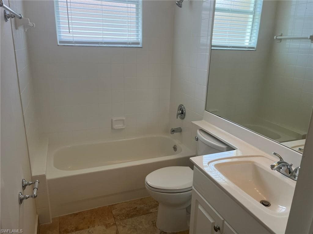 812 Grand Rapids Blvd, Naples, FL 34120-12
