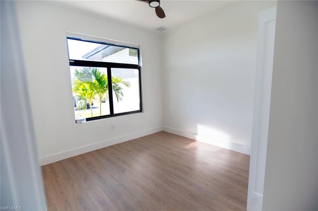 1817 17th St, Cape Coral, FL 33909-21