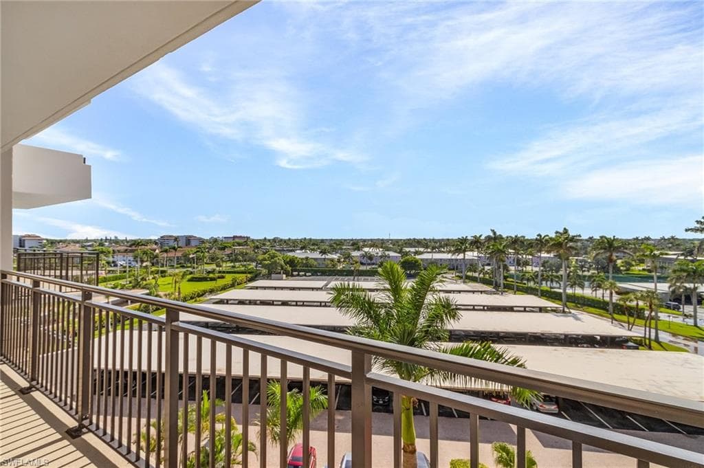 180 Seaview Ct 612, Marco Island, FL 34145-10