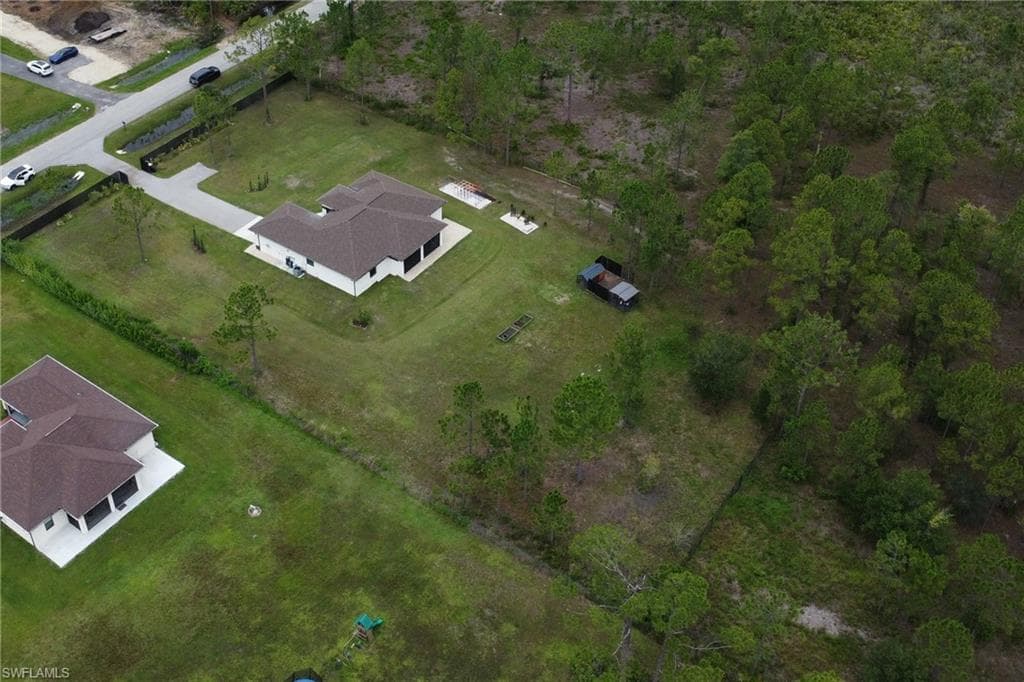 3517 50th Ave NE, Naples, FL 34120-38