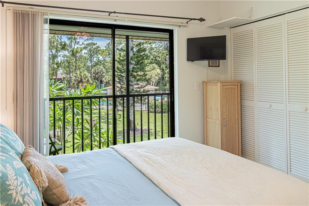 1733 Courtyard Way B205, Naples, FL 34112-22