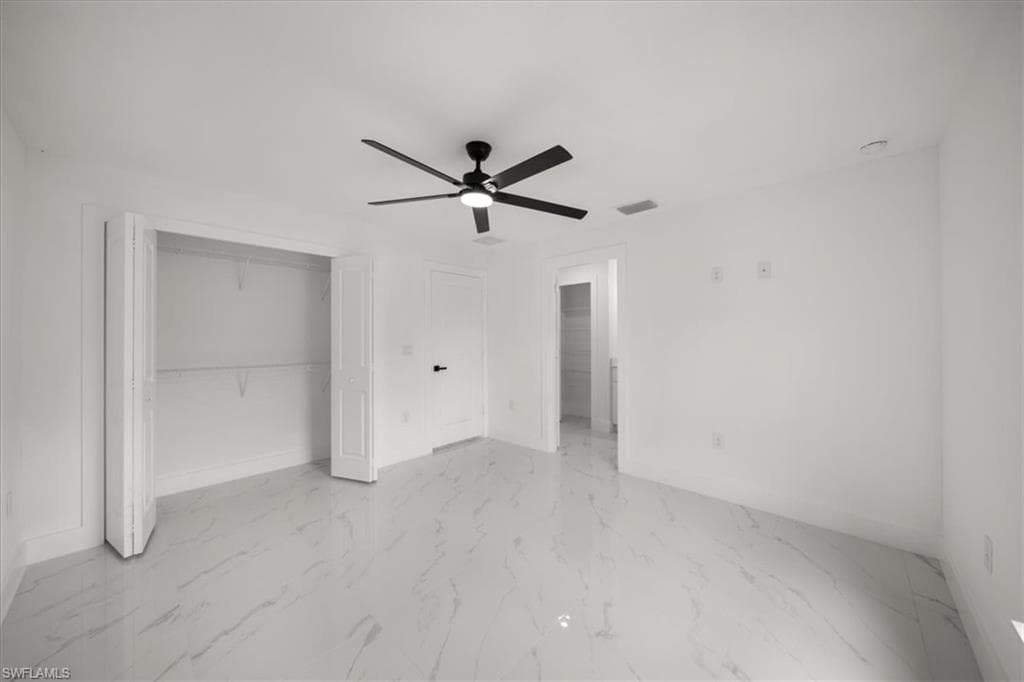 668/670 Chemstrand St E, Lehigh Acres, FL 33974-14