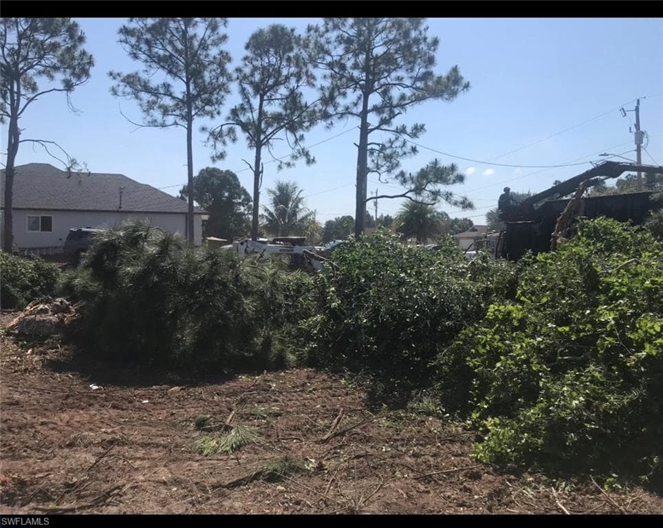3310 39th St SW, Lehigh Acres, FL 33976-3