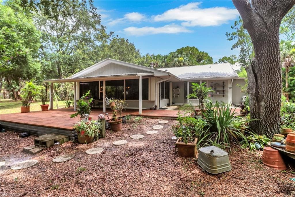 3110 10th Ave SE, Naples, FL 34117-30