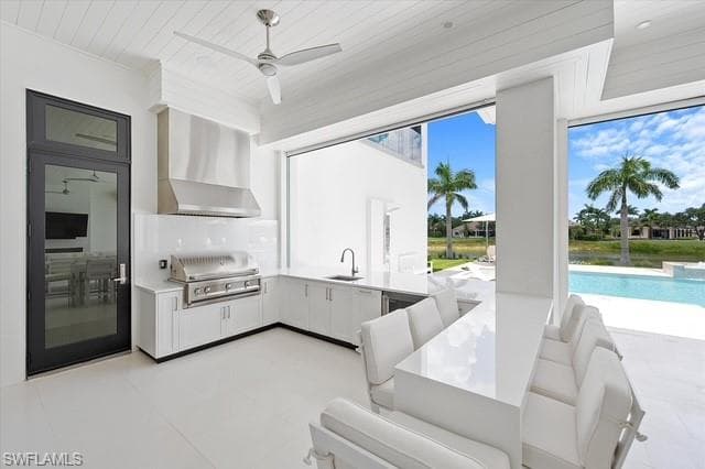 6285 Highcroft Dr, Naples, FL 34119-12