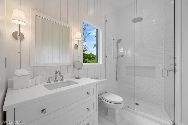 6285 Highcroft Dr, Naples, FL 34119-37