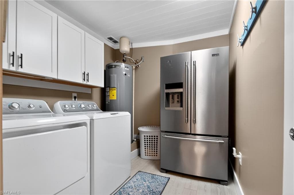 190 Tahiti Cir, Naples, FL 34113-13