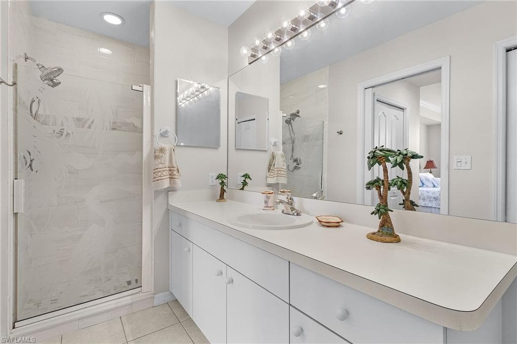9350 Highland Woods Blvd 4304, Bonita Springs, FL 34135-19