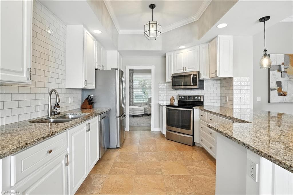 28283 Koi Way, Bonita Springs, FL 34135-13