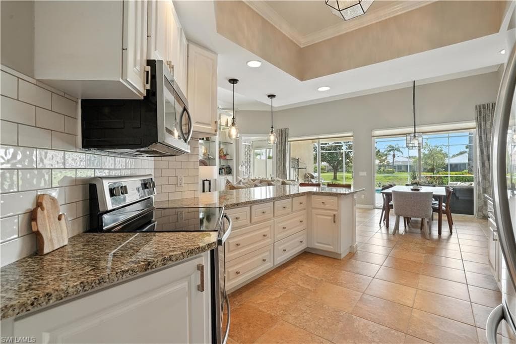 28283 Koi Way, Bonita Springs, FL 34135-14