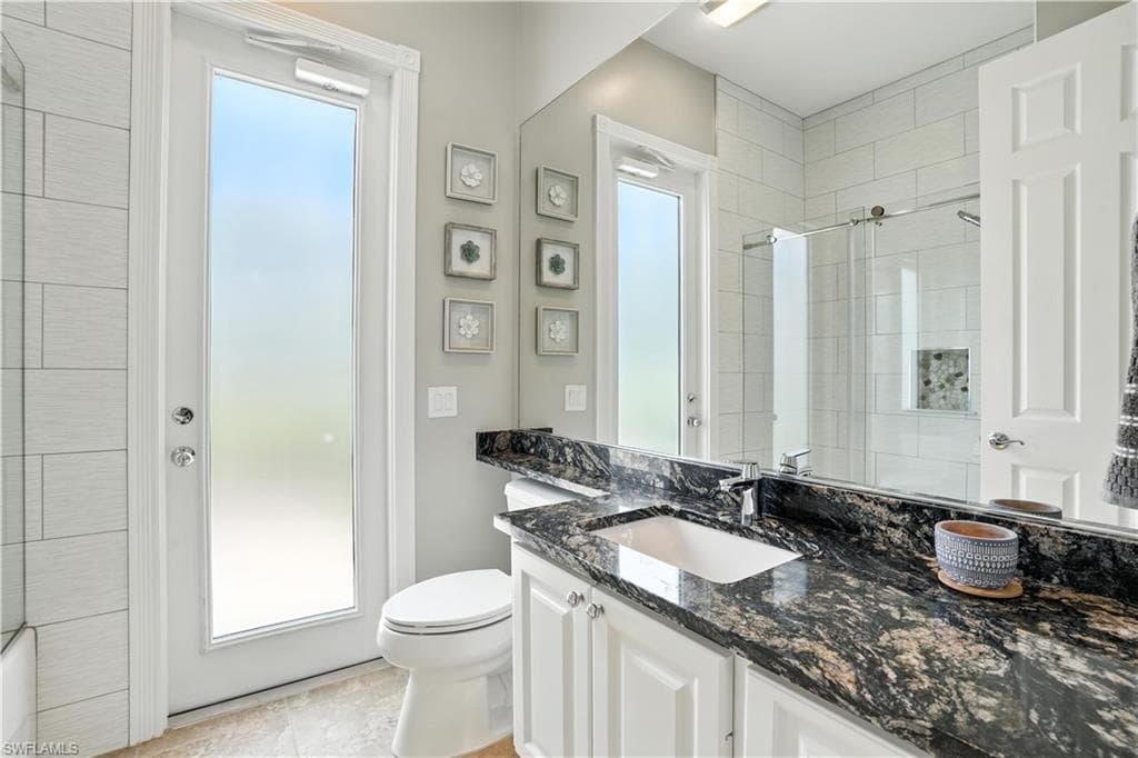 28283 Koi Way, Bonita Springs, FL 34135-28
