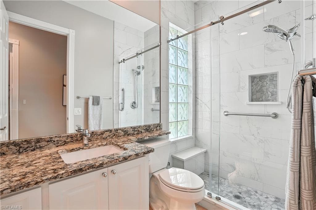 28283 Koi Way, Bonita Springs, FL 34135-32