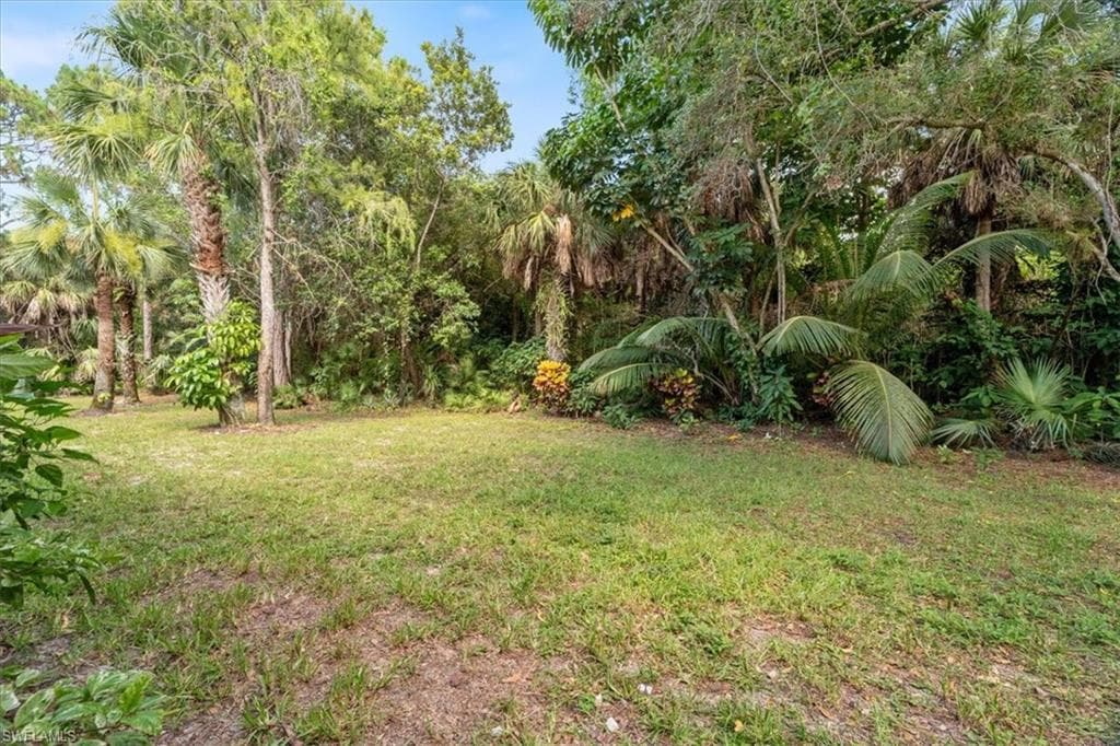 745 Landover Cir 104, Naples, FL 34104-22