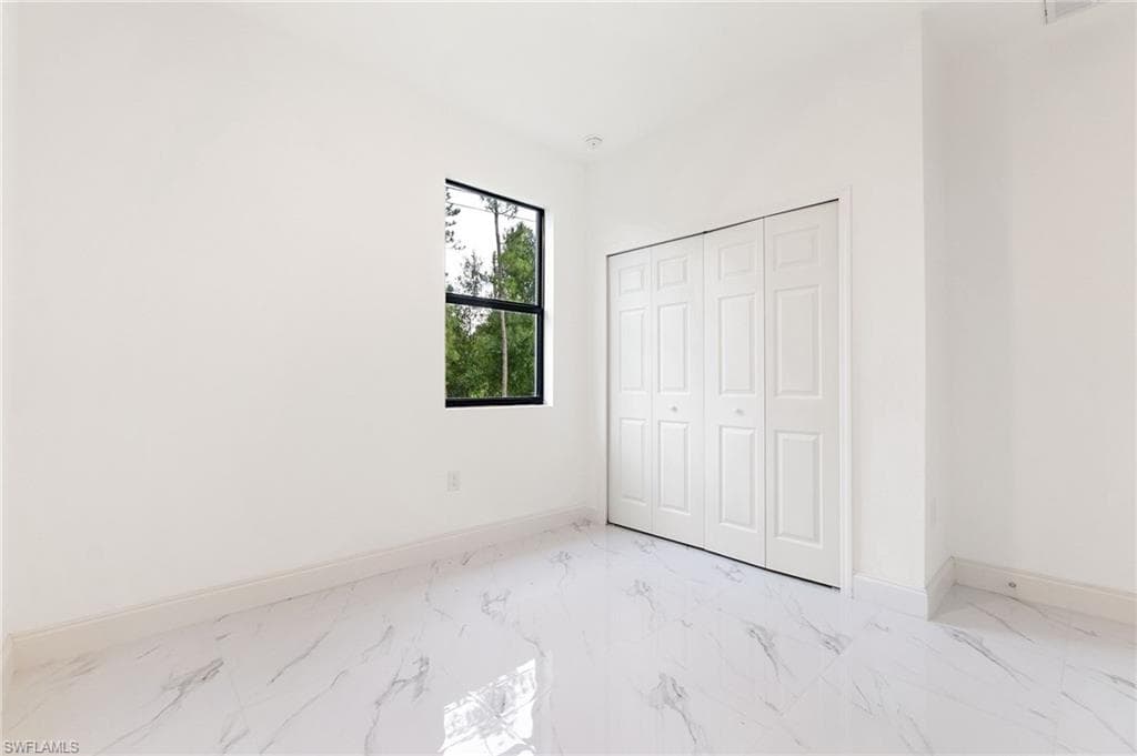 2803 13th St, Lehigh Acres, FL 33972-9