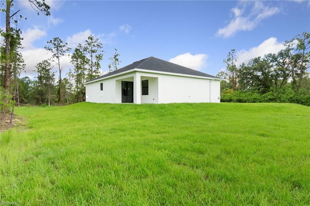 2803 13th St, Lehigh Acres, FL 33972-18