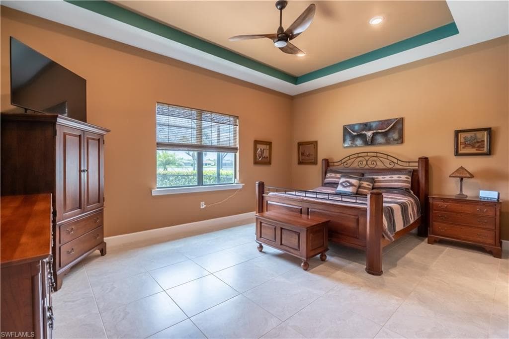 6839 Winding Cypress Dr, Naples, FL 34114-24