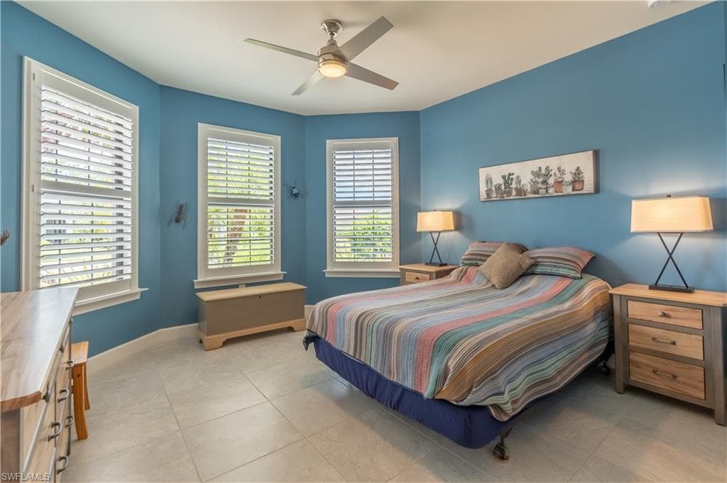 6839 Winding Cypress Dr, Naples, FL 34114-28