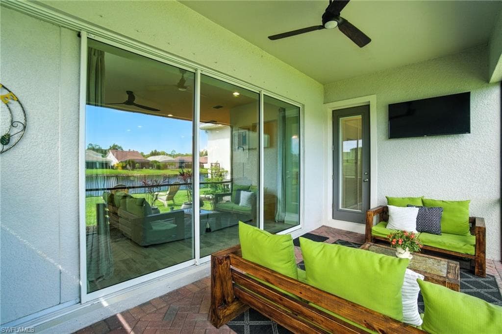 3387 Pilot Cir, Naples, FL 34120-44