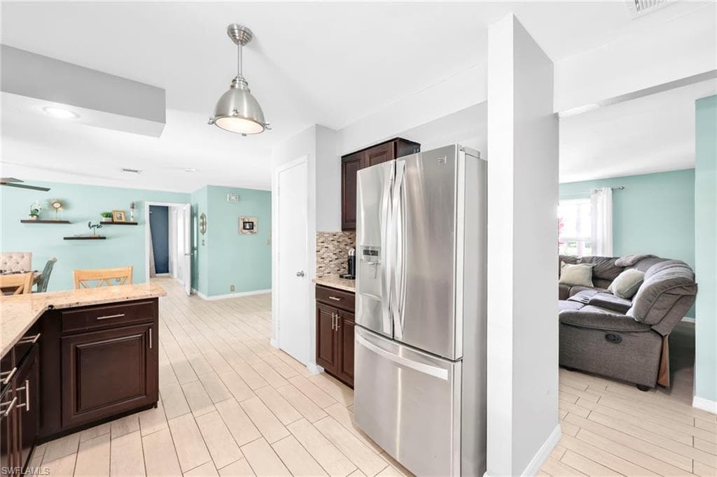 226 Pinehurst Cir, Naples, FL 34113-22