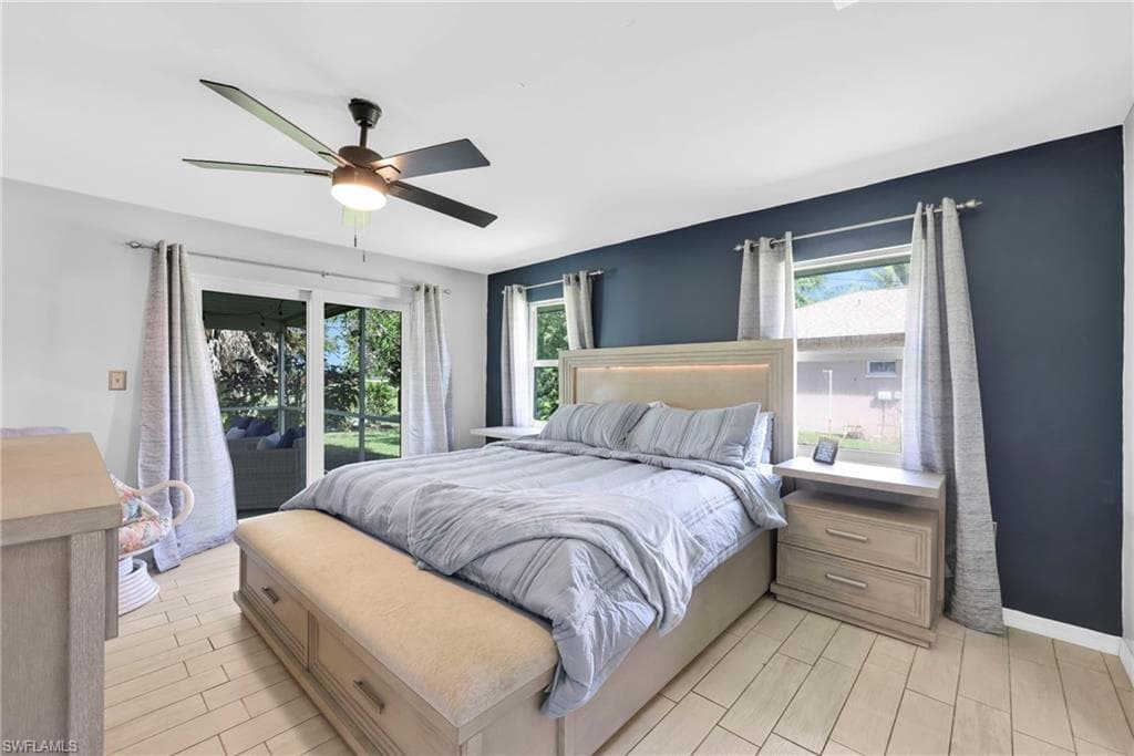 226 Pinehurst Cir, Naples, FL 34113-24