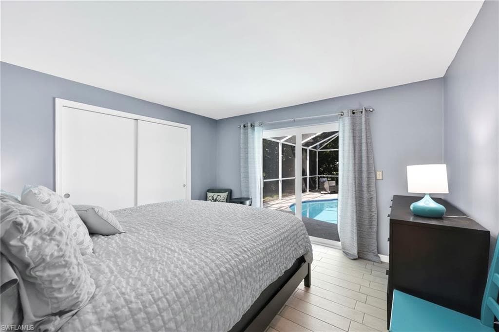 226 Pinehurst Cir, Naples, FL 34113-33