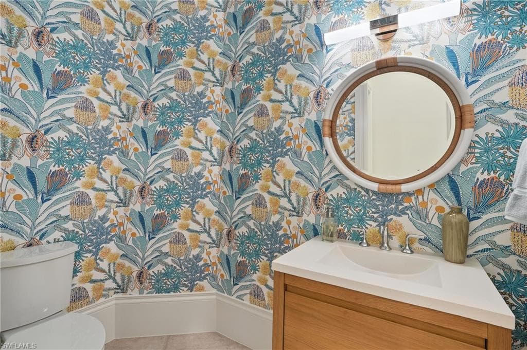 2547 Avila Ln, Naples, FL 34105-37