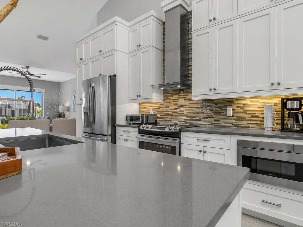 609 Crescent St, Marco Island, FL 34145-23