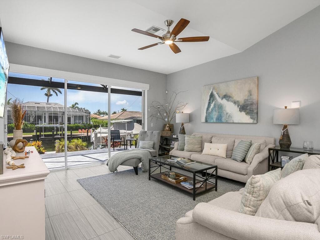 609 Crescent St, Marco Island, FL 34145-33
