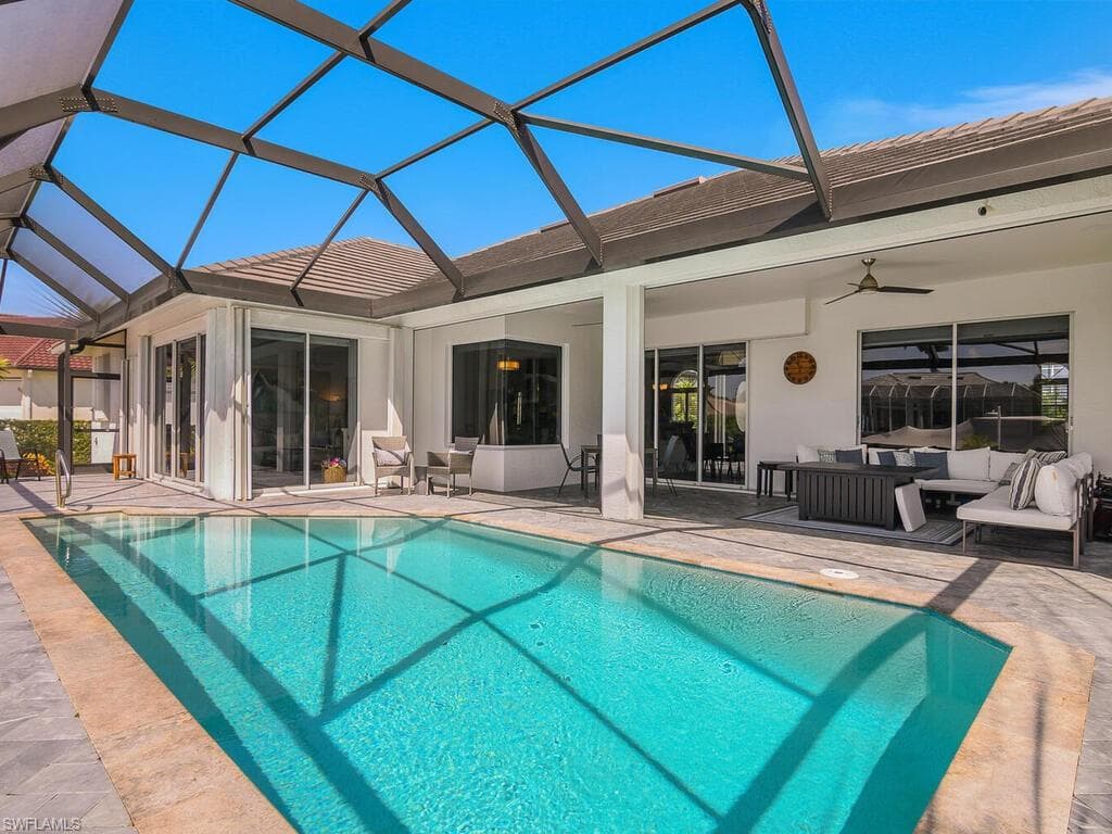 609 Crescent St, Marco Island, FL 34145-39